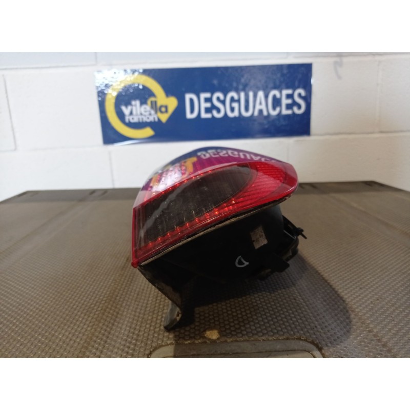 Recambio de piloto trasero derecho para ford fusion (cbk) ambiente | 0.02 - ... ambiente | 0.02 - ... referencia OEM IAM   