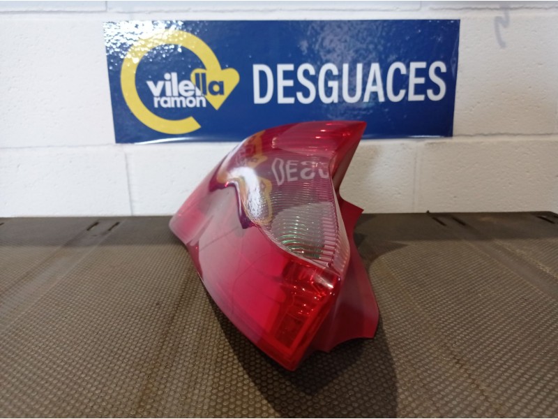 Recambio de piloto trasero derecho para citroen c4 coupe 1.4 16v referencia OEM IAM   