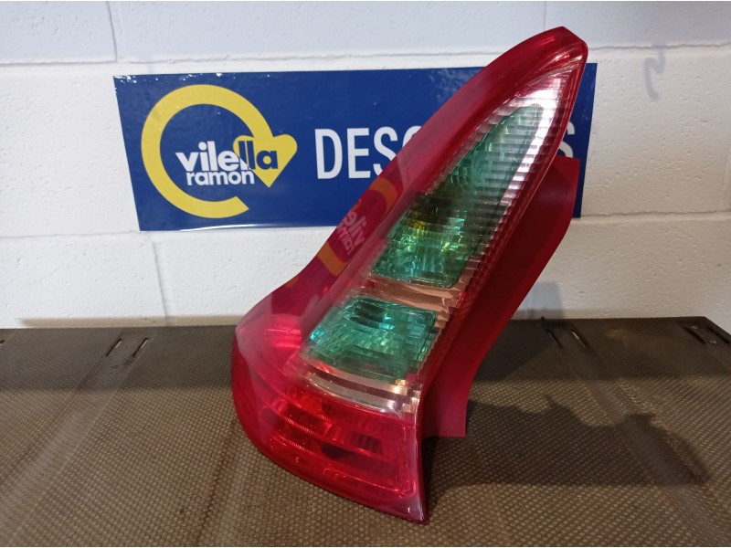 Recambio de piloto trasero izquierdo para citroen c4 coupe 1.4 16v referencia OEM IAM   