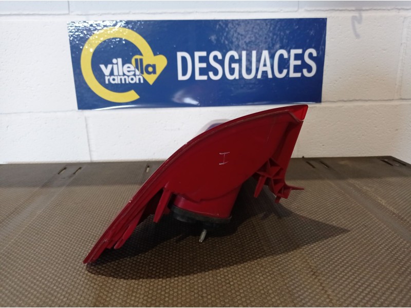 Recambio de piloto trasero izquierdo para citroen c4 coupe 1.4 16v referencia OEM IAM   