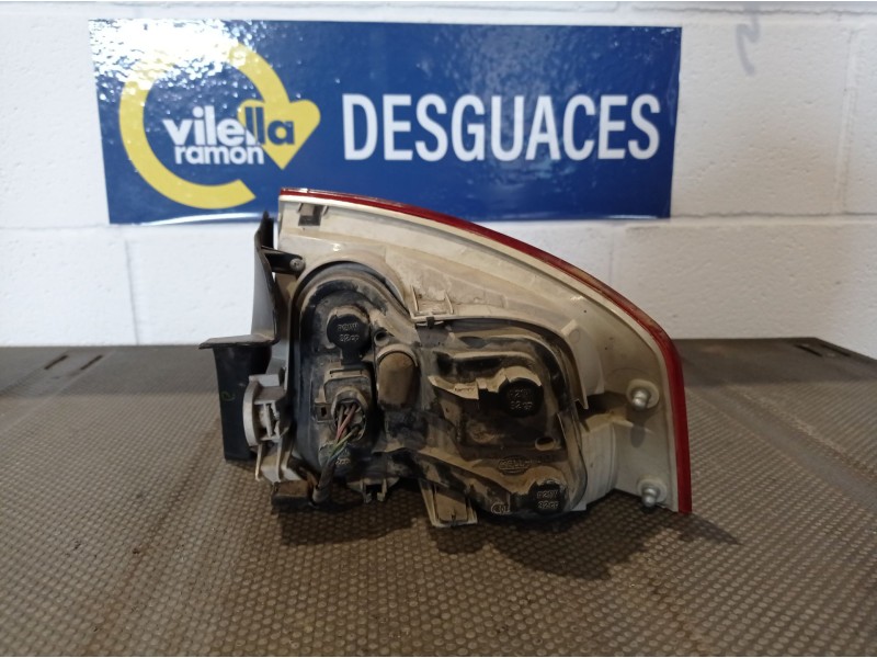 Recambio de piloto trasero izquierdo para audi a4 berlina (8e) 2.0 16v tfsi referencia OEM IAM   