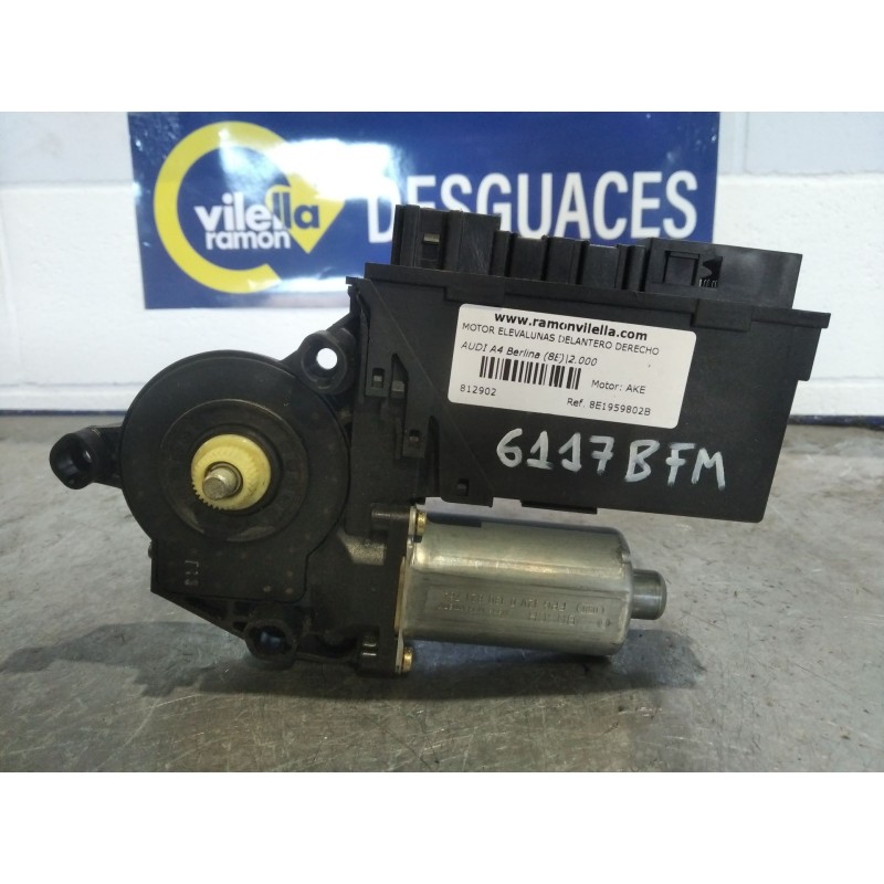 Recambio de motor elevalunas delantero derecho para audi a4 berlina (8e) 2.5 tdi quattro (132kw) referencia OEM IAM 8E1959802B  