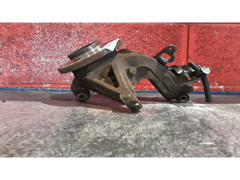 Recambio de mangueta delantero izquierda para citroen berlingo 1.6 hdi 110 sx multispace referencia OEM IAM   