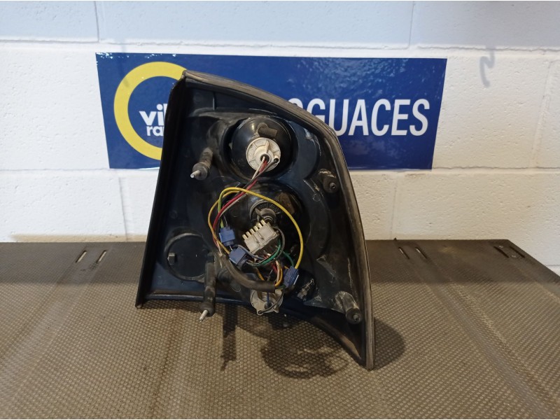 Recambio de piloto trasero izquierdo para opel astra g berlina 1.7 16v dti cat (y 17 dt / lr6) referencia OEM IAM   