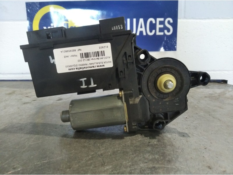 Recambio de motor elevalunas trasero izquierdo para audi a4 berlina (8e) 2.5 tdi quattro (132kw) referencia OEM IAM 8E0959801A  