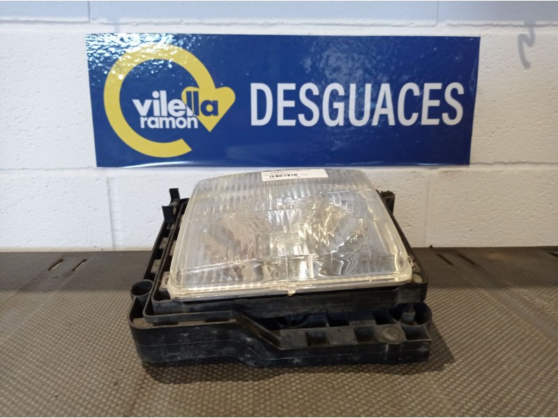 Recambio de faro izquierdo para mercedes mb180 referencia OEM IAM    Recambio de faro izquierdo para mercedes mb180 referencia OEM IAM