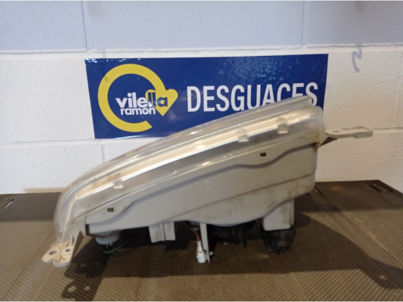 Recambio de faro derecho para suzuki grand vitara 3 puertas sq (gt) referencia OEM IAM 10032078R   Recambio de faro derecho para suzuki grand vitara 3 puertas sq (gt) referencia OEM IAM 10032078R