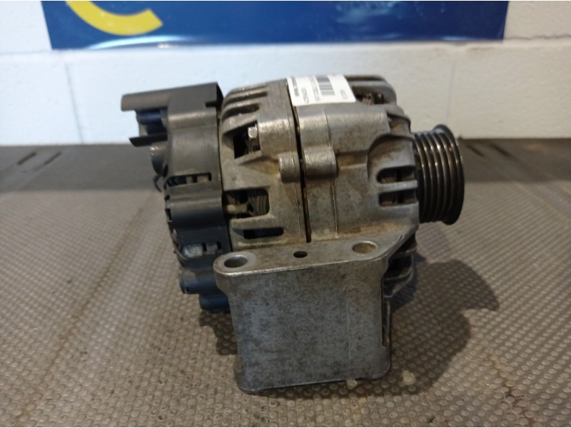Recambio de alternador para fiat doblo (119) referencia OEM IAM TG8S010  