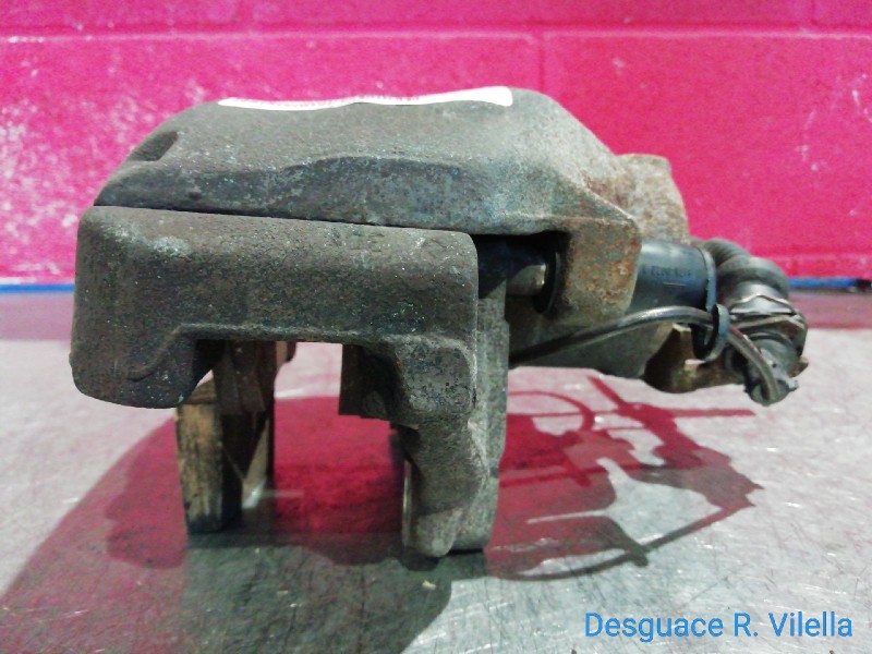 Recambio de pinza freno delan. derecha para audi a6 berlina (c4) 2.5 tdi | 06.94 - ... 2.5 tdi | 06.94 - ... referencia OEM IAM 