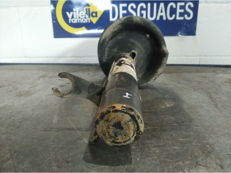 Recambio de amortiguador delantero izquierdo para ford focus berlina (cak) 1.8 tdci turbodiesel cat | 0.98 - ... 1.8 tdci turbod