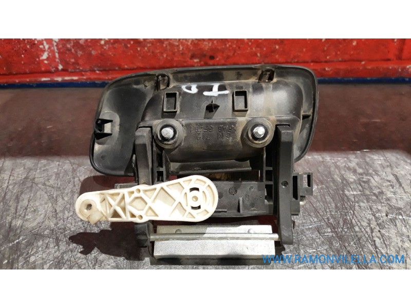 Recambio de maneta exte. tras. derecha para opel zafira a 2.0 dti | 0.99 - ... 2.0 dti | 0.99 - ... referencia OEM IAM   