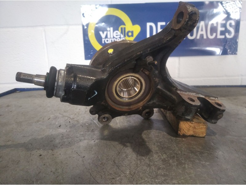 Recambio de mangueta delantera izquierda para citroen c4 coupe 1.4 16v referencia OEM IAM   