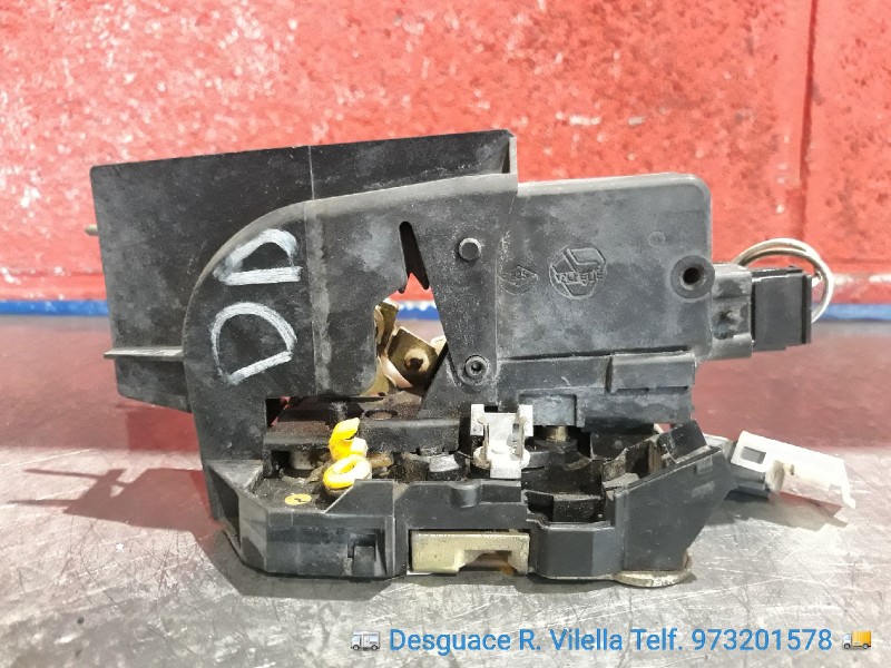 Recambio de cerra. puer. delantero derecha para renault laguna (b56) 1.8 rn (b56b) | 12.96 - 12.97 1.8 rn (b56b) | 12.96 - 12.97