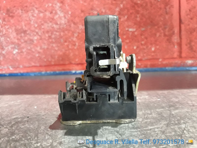 Recambio de cerra. puer. delantero derecha para renault laguna (b56) 1.8 rn (b56b) | 12.96 - 12.97 1.8 rn (b56b) | 12.96 - 12.97