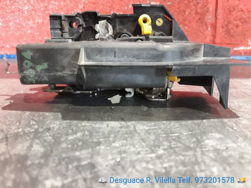 Recambio de cerra. puer. delantero derecha para renault laguna (b56) 1.8 rn (b56b) | 12.96 - 12.97 1.8 rn (b56b) | 12.96 - 12.97