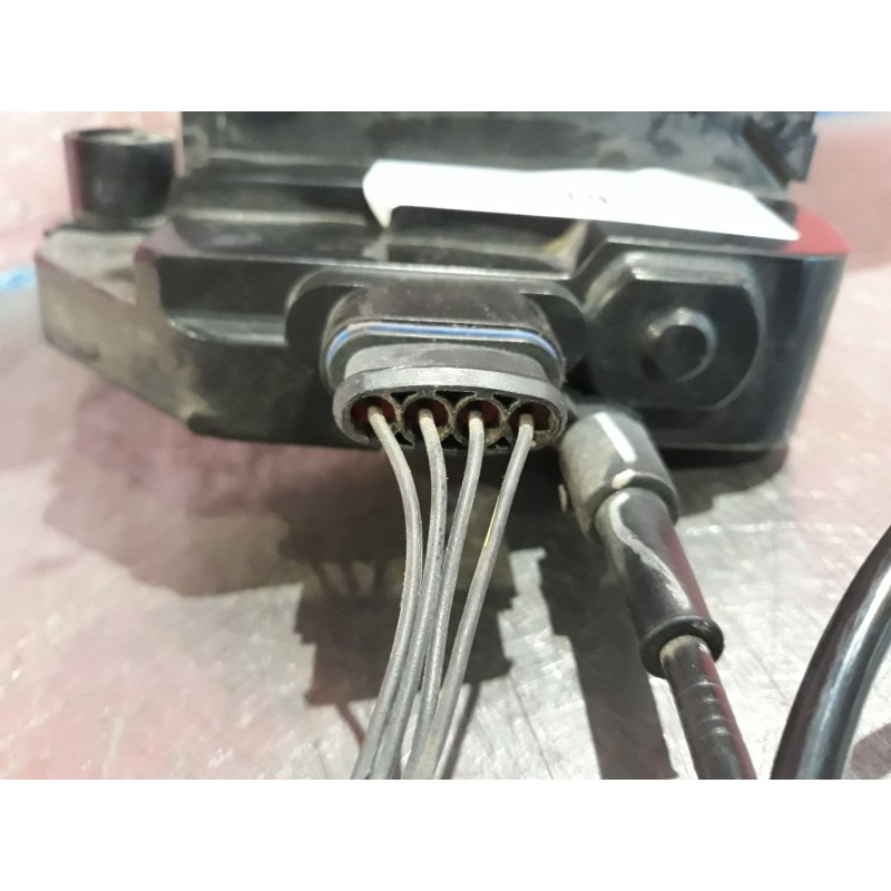 Recambio de cerradura puerta delantera izquierda para renault megane ii (bm0/1_, cm0/1_) 1.9 dci referencia OEM IAM 3PUERTAS  