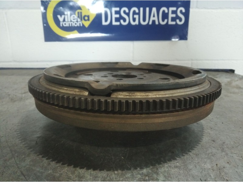 Recambio de volante motor para audi a4 berlina (8e) 2.0 | 12.00 - 12.04 2.0 | 12.00 - 12.04 referencia OEM IAM   