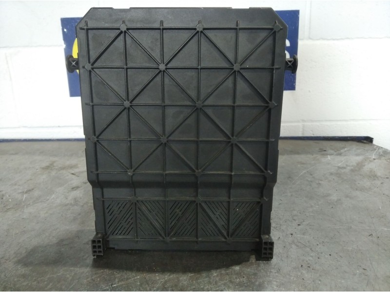 Recambio de centralita bsi para peugeot 206 berlina 2.0 hdi cat | 0.98 - ... 2.0 hdi cat | 0.98 - ... referencia OEM IAM BSIE020