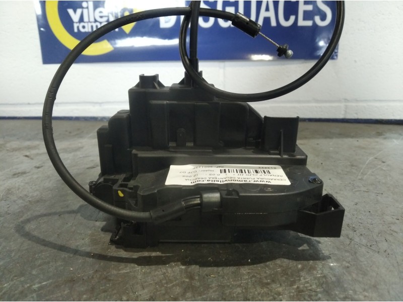 Recambio de cerradura puerta delantera derecha para renault clio iii  | 0.05 - ...  | 0.05 - ... referencia OEM IAM 300125F  