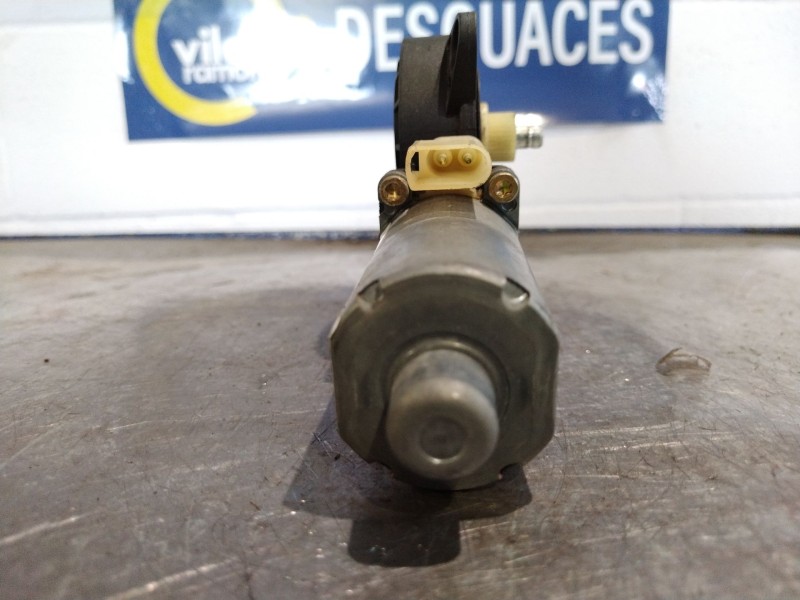 Recambio de motor elevalunas delantero derecho para ford fusion (cbk) 1.4 tdci cat | 0.02 - ... 1.4 tdci cat | 0.02 - ... refere