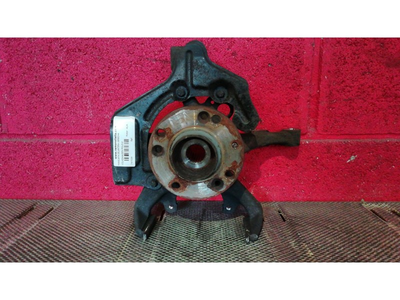 Recambio de mangueta delantera derecha para volkswagen polo referencia OEM IAM    Recambio de mangueta delantera derecha para volkswagen polo referencia OEM IAM