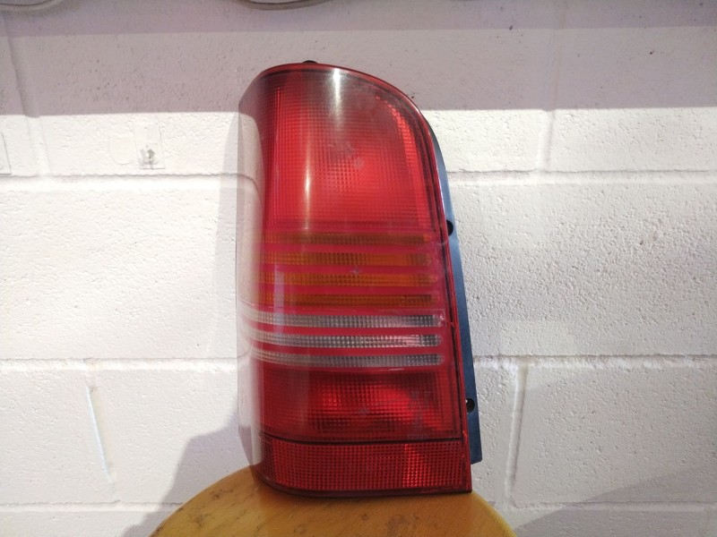 Recambio de piloto trasero izquierdo para mercedes vito marco polo (638) 112 cdi | 01.97 - 12.03 112 cdi | 01.97 - 12.03 referen