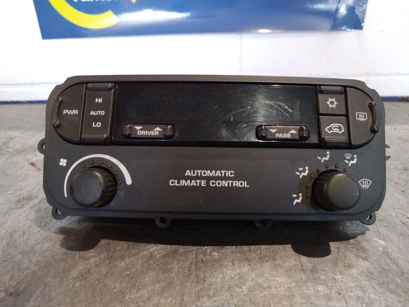 Recambio de mando climatizador para chrysler voyager (rg) 2.5 crd cat | 0.01 - 0.08 2.5 crd cat | 0.01 - 0.08 referencia OEM IAM