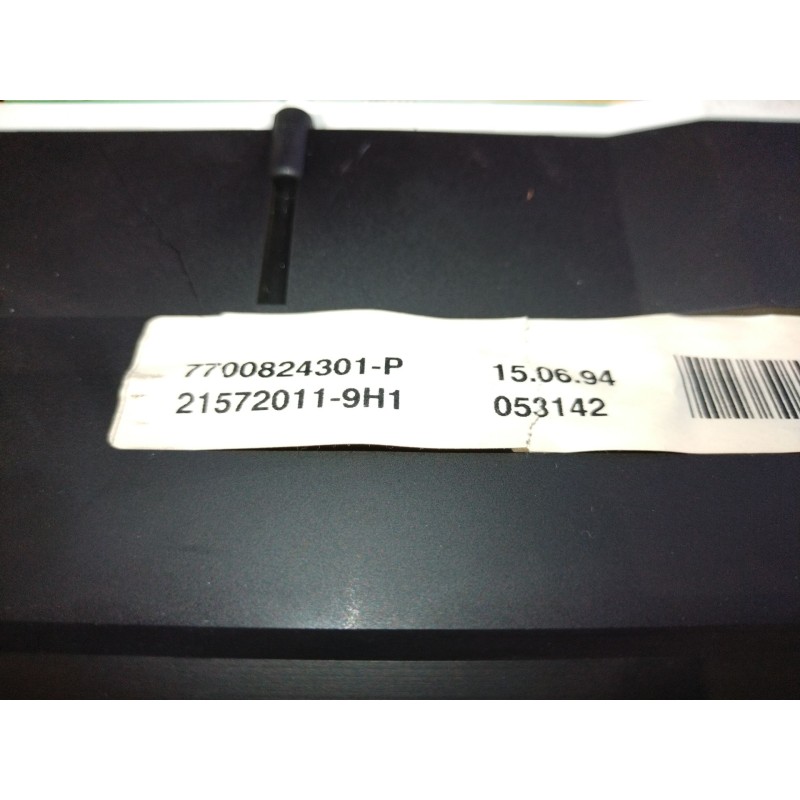 Recambio de cuadro instrumentos para renault laguna (b56) 1.8 | 0.94 - 0.98 1.8 | 0.94 - 0.98 referencia OEM IAM 77008243018 215