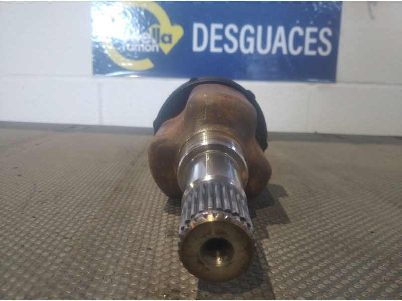 Recambio de transmision delantera izquierda para ford focus berlina (cap) 1.8 tdci turbodiesel cat referencia OEM IAM 3M513B437D