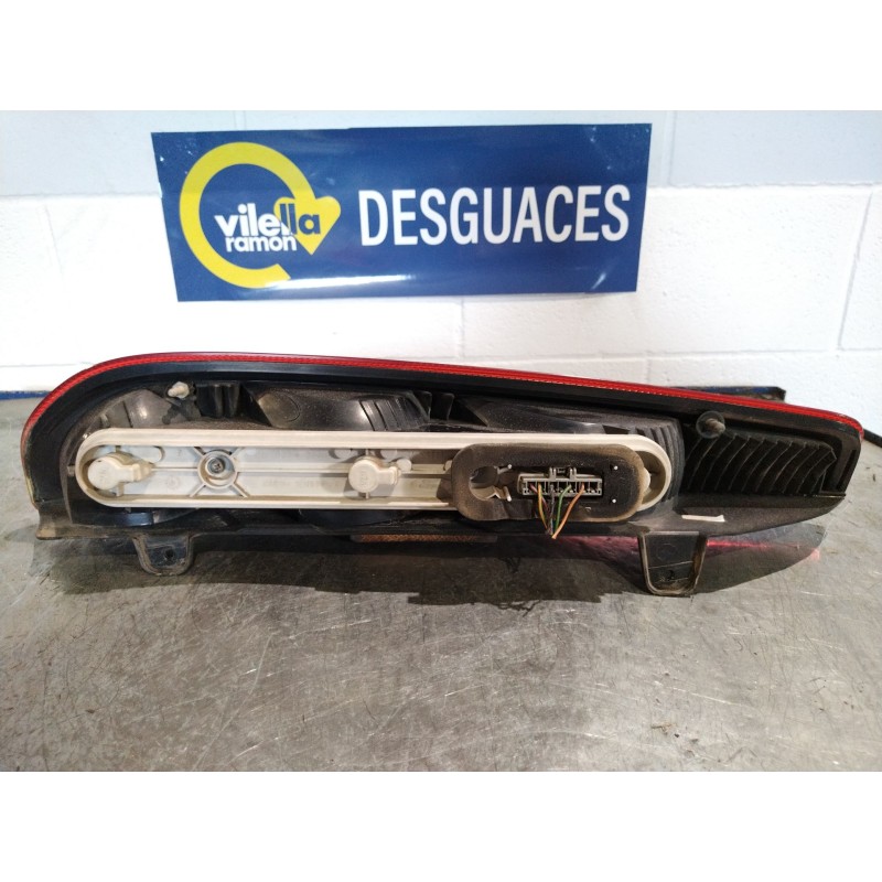 Recambio de piloto trasero derecho para ford focus berlina (cap) 1.8 tdci turbodiesel cat referencia OEM IAM   