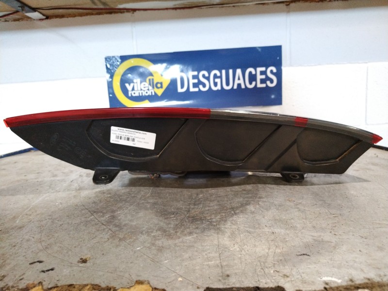 Recambio de piloto trasero derecho para ford focus berlina (cap) 1.8 tdci turbodiesel cat referencia OEM IAM   