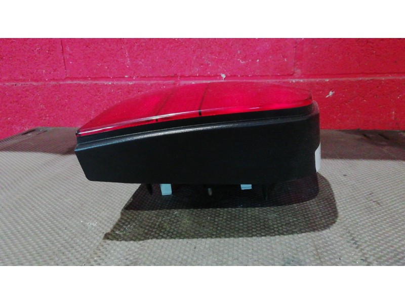 Recambio de piloto trasero izquierdo para volkswagen polo berlina (6n1) air | 09.94 - 12.98 air | 09.94 - 12.98 referencia OEM I