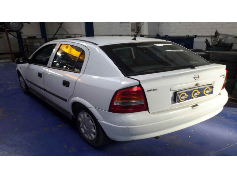 opel astra g berlina club | 02.98 - 12.99 del año 1998