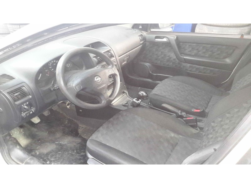 opel astra g berlina club | 02.98 - 12.99 del año 1998