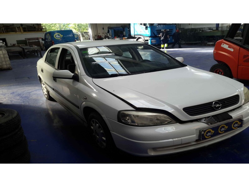opel astra g berlina club | 02.98 - 12.99 del año 1998