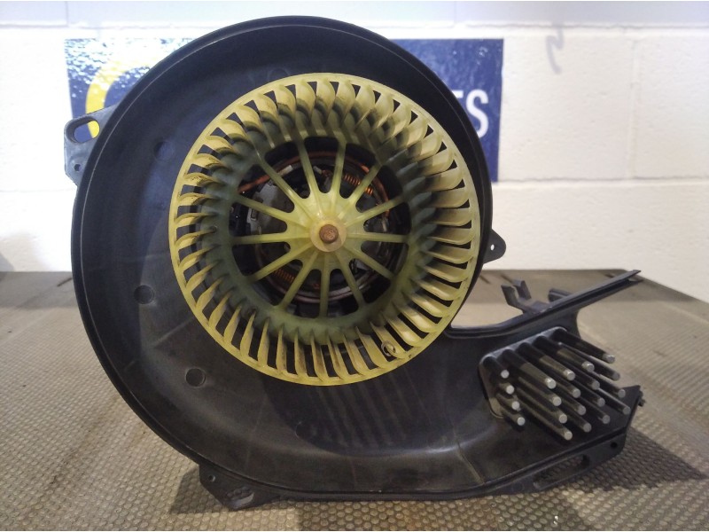 Recambio de motor calefaccion para opel meriva enjoy | 02.03 - 12.06 enjoy | 02.03 - 12.06 referencia OEM IAM 93446  