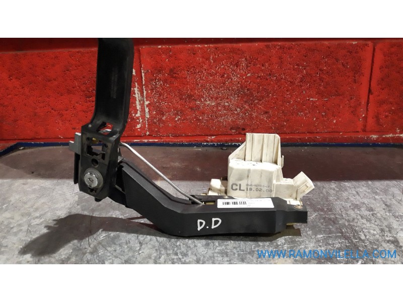 Recambio de cerra. puer. delantero derecha para ford focus berlina (cak) ambiente | 08.98 - 12.04 ambiente | 08.98 - 12.04 refer