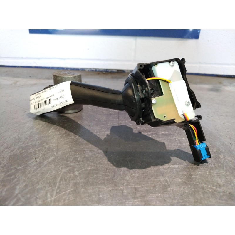 Recambio de mando limpia para seat altea (5p1) reference | 03.04 - 12.09 reference | 03.04 - 12.09 referencia OEM IAM 1K0953519A