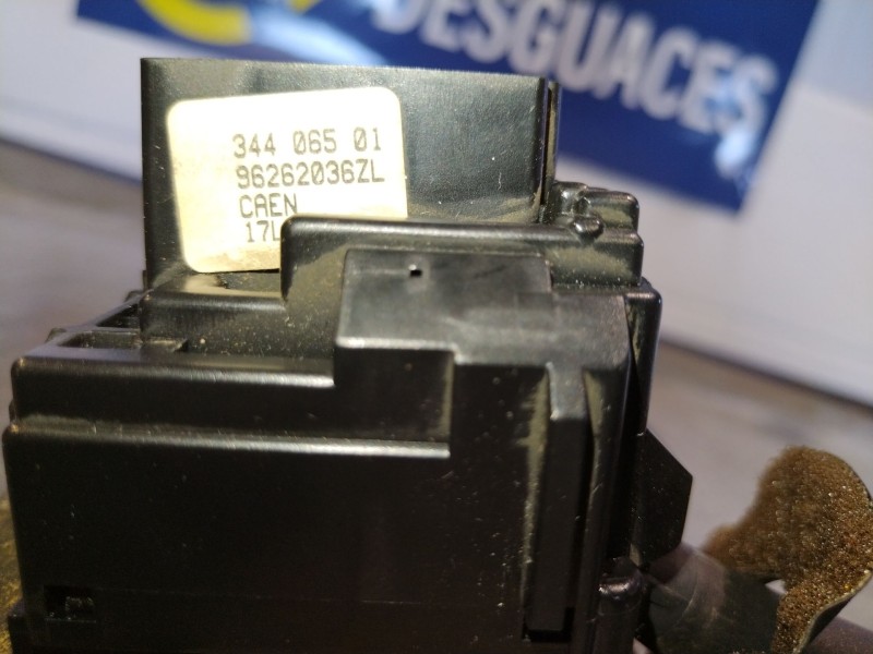 Recambio de mando limpia para peugeot 306 berlina 3/4/5 puertas (s2) boulebard | 12.97 - 12.99 boulebard | 12.97 - 12.99 referen