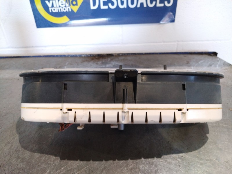 Recambio de cuadro instrumentos para renault trafic trafic 900 furgon (t113) referencia OEM IAM 09044389090  