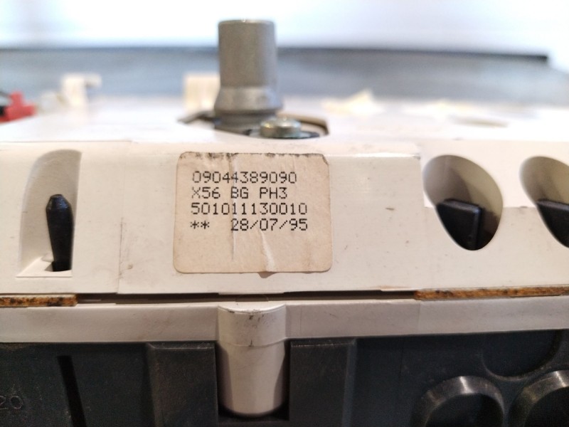 Recambio de cuadro instrumentos para renault trafic trafic 900 furgon (t113) referencia OEM IAM 09044389090  