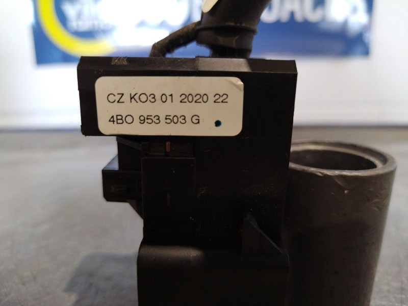 Recambio de mando limpia para volkswagen passat berlina (3b3) 1.9 tdi | 0.00 - ... 1.9 tdi | 0.00 - ... referencia OEM IAM   