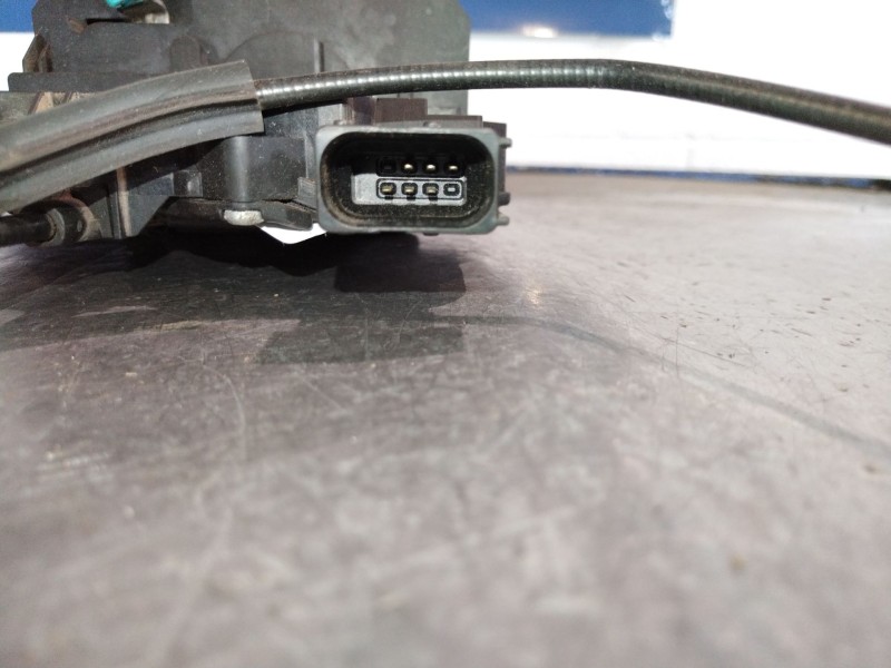 Recambio de cerradura puerta delantera derecha para fiat punto (199)  | ...  | ... referencia OEM IAM   