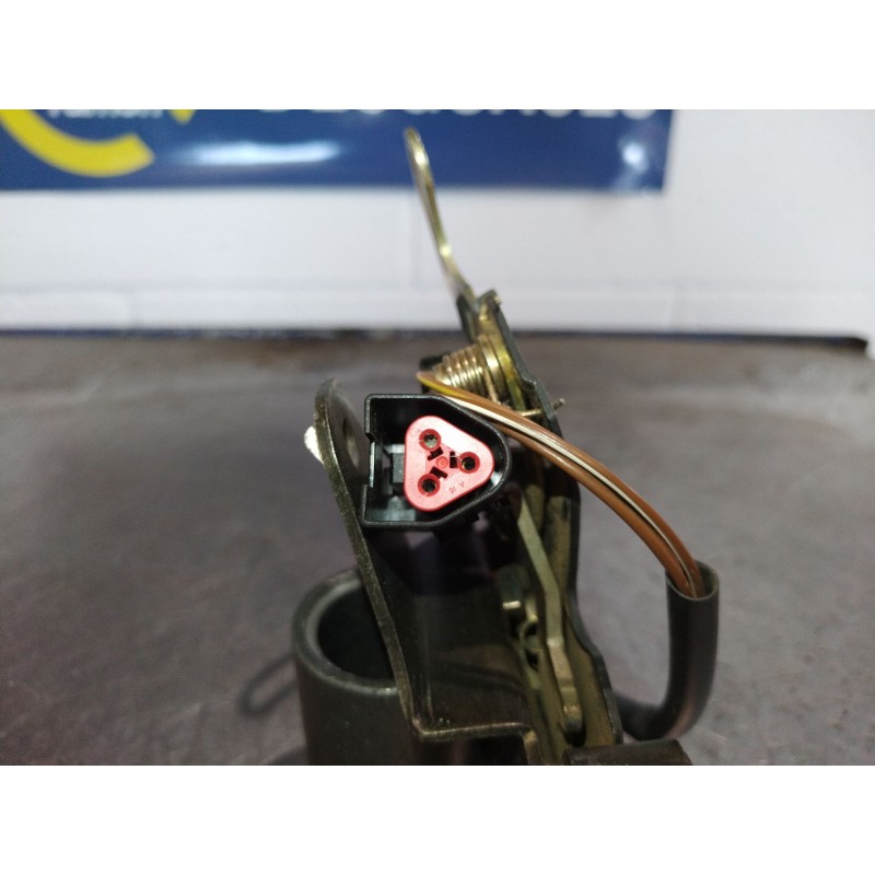 Recambio de cerradura maletero porton para ford orion  | 0.91 - ...  | 0.91 - ... referencia OEM IAM   
