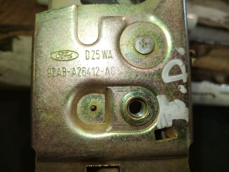 Recambio de cerradura puerta trasera derecha para ford orion  | 0.91 - ...  | 0.91 - ... referencia OEM IAM   