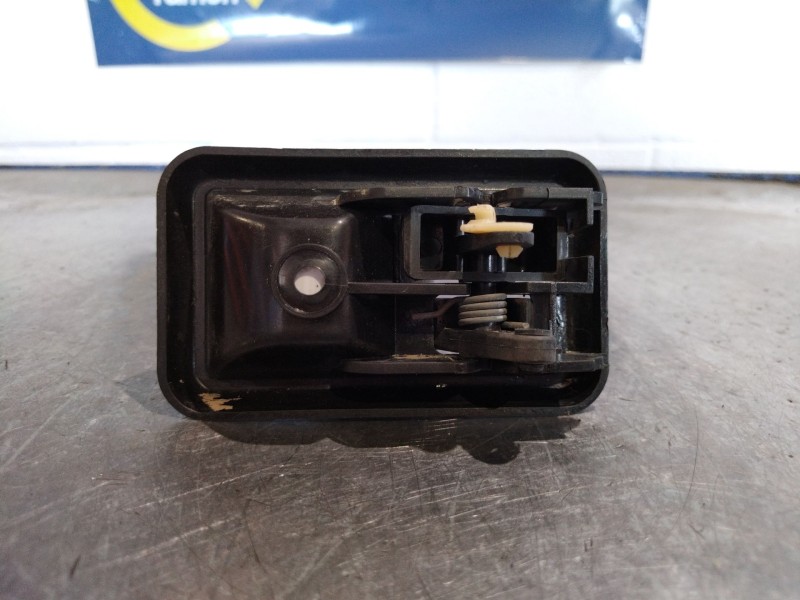 Recambio de maneta interior delantera izquierda para renault trafic trafic 900 furgon (t113) referencia OEM IAM   