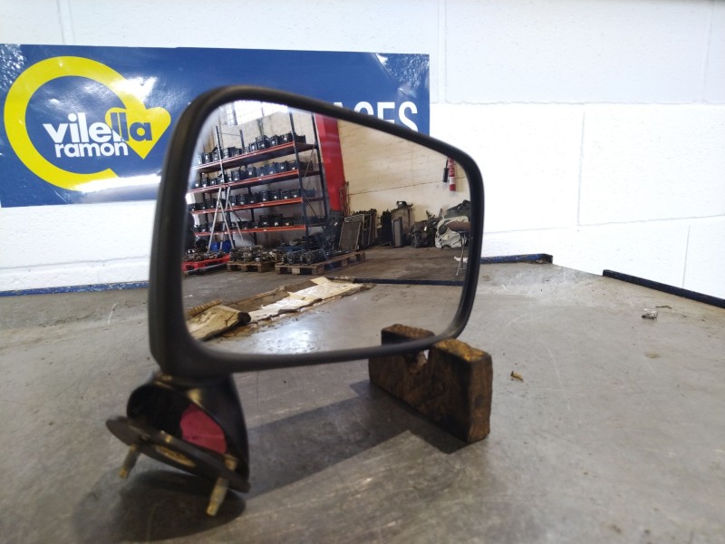 Recambio de retrovisor derecho para ford fiesta berl./express básico | 08.80 - ... básico | 08.80 - ... referencia OEM IAM MANUA