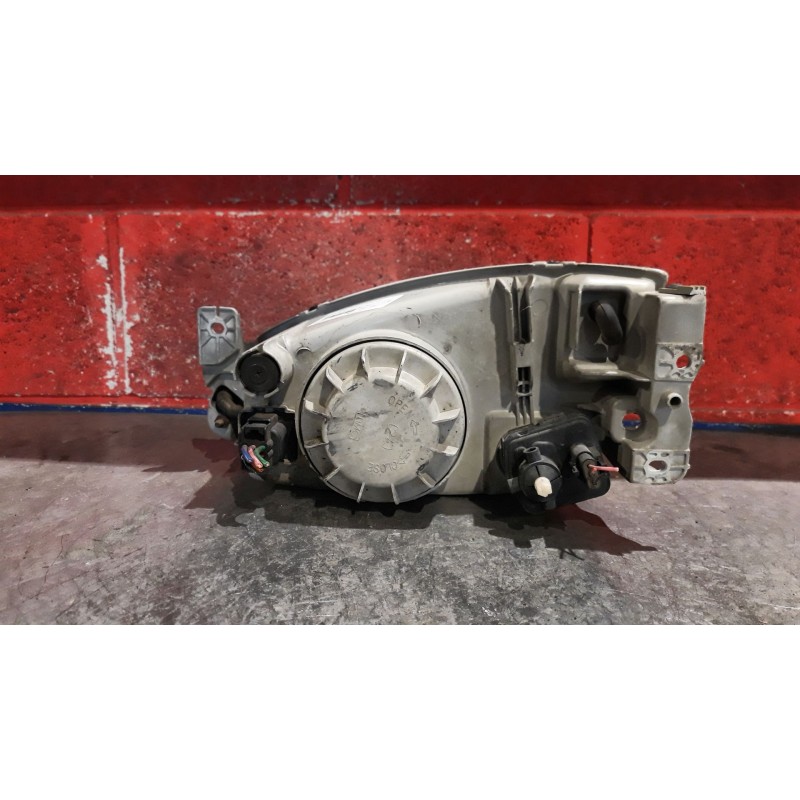 Recambio de faro derecho para hyundai lantra berlina (rd)  | 0.99 - 0.00  | 0.99 - 0.00 referencia OEM IAM   
