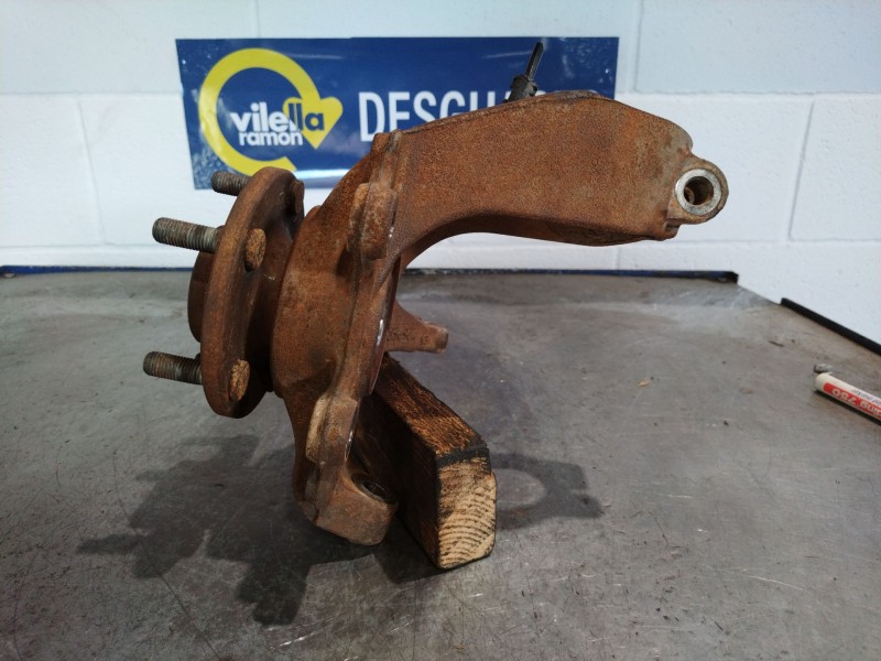 Recambio de mangueta delantera derecha para ford focus berlina (cap) 1.8 tdci turbodiesel cat referencia OEM IAM   