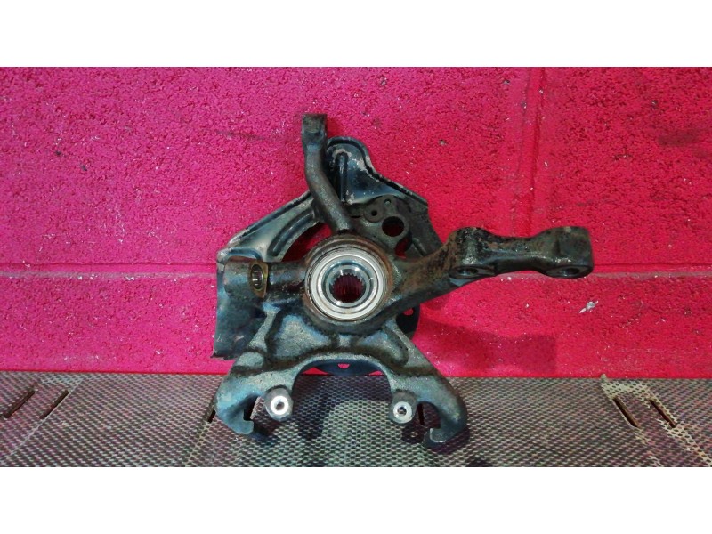 Recambio de mangueta delantera izquierda para volkswagen polo referencia OEM IAM   